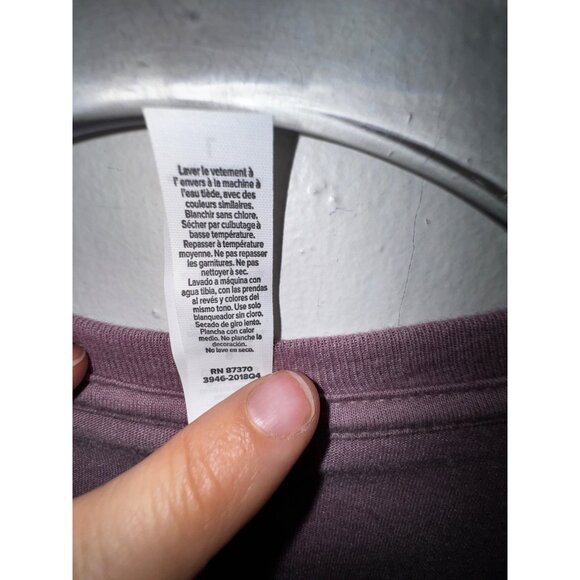 Bella+Canvas Womens Graphic Tee "Here's To Strong Women" Large Purple White Cute - Picture 6 of 7